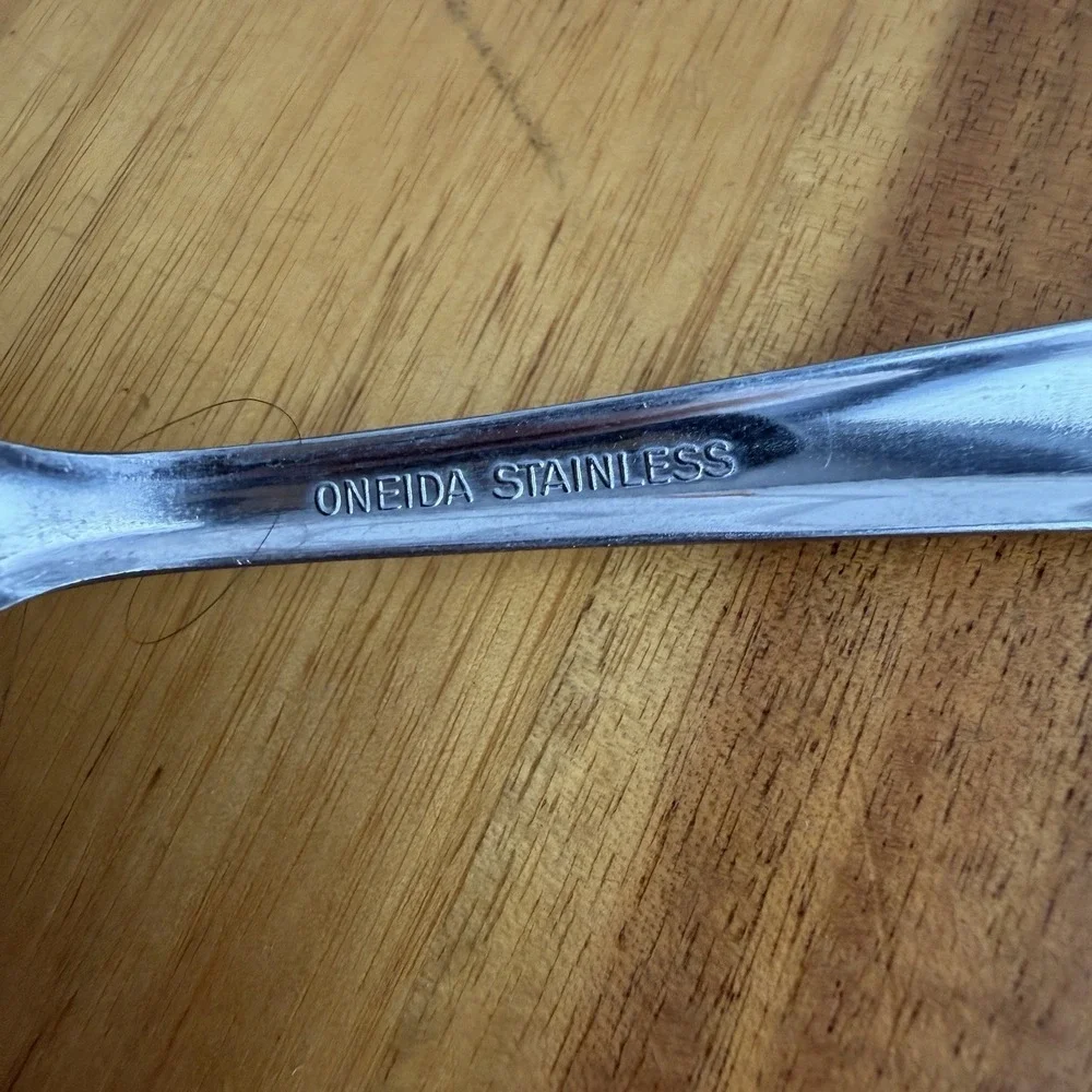 Oneida Roseanne‎ Stainless Steel Floral Spoon Kitchen Dining Replacement